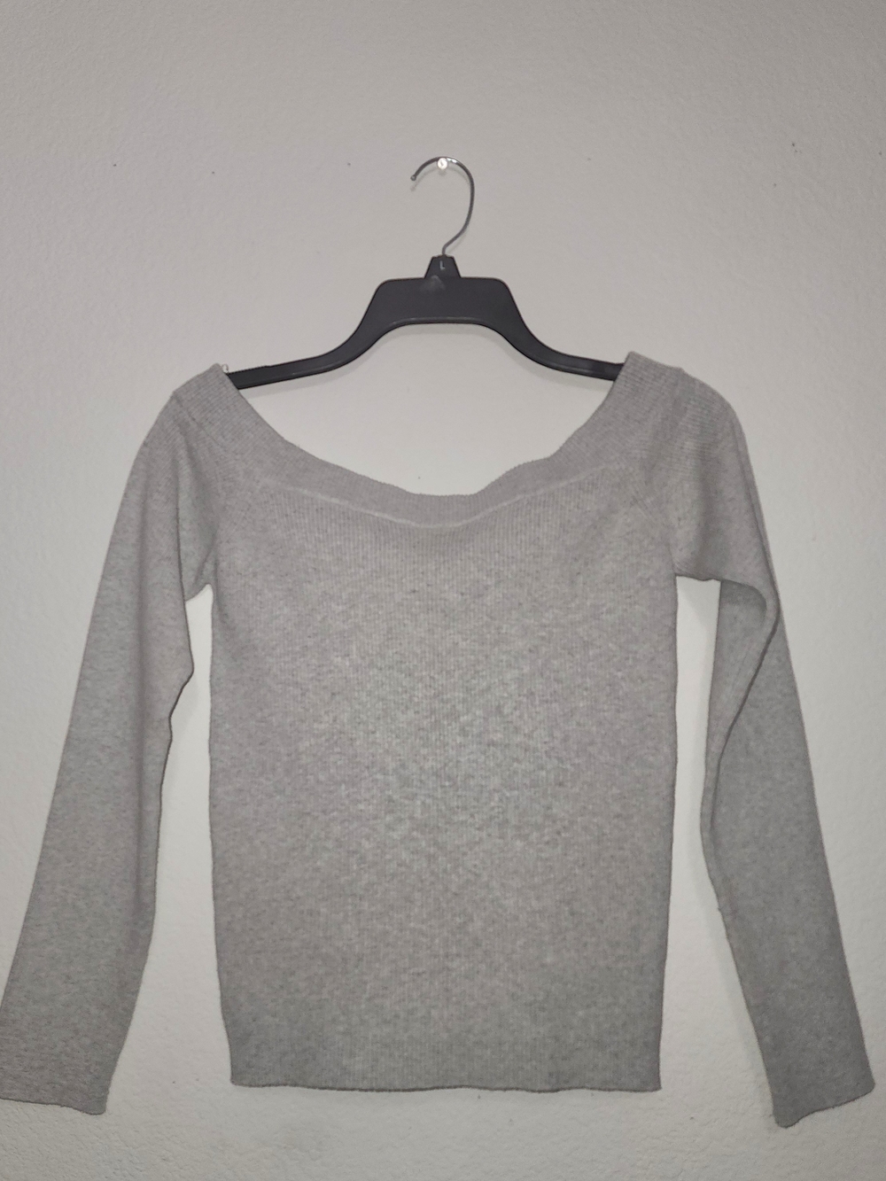 Express Light Gray Off-Shoulder Ribbed Top